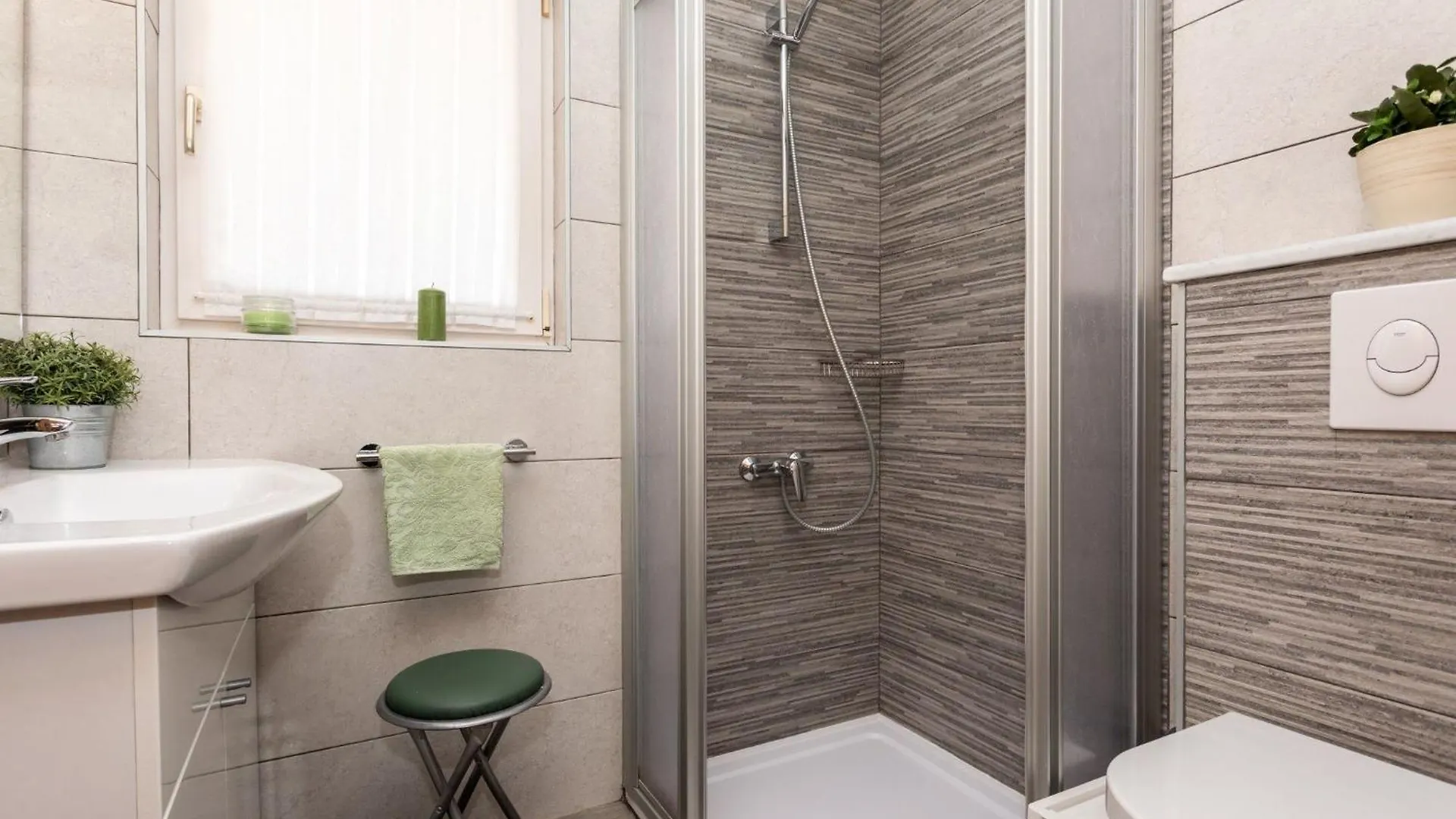Gemuetliche Ferienwohnung Tina 4 Silo  0*, Silo (Krk) Croatia